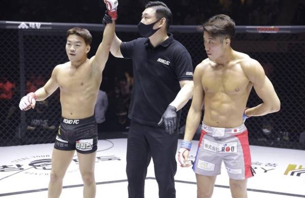 래퍼 파이터 이정현(왼쪽)이 UFC 진출에 도전한다.(사진=이정현 SNS)