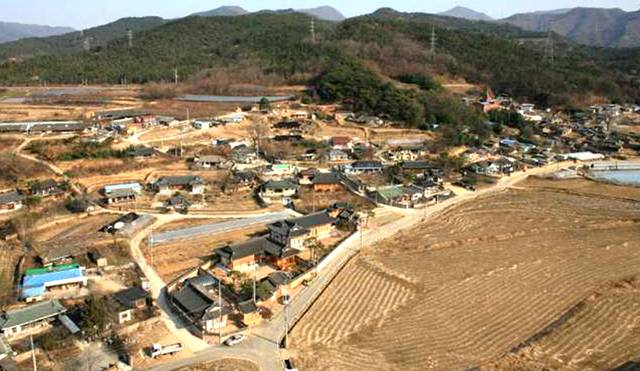 경북 칠곡군 왜관읍 매원마을 전경. 사진제공=문화재청