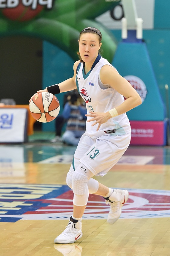 부천 하나원큐 시절 김정은. /사진=WKBL 제공