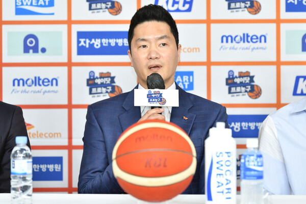 서울 SK 전희철 감독. ⓒKBL