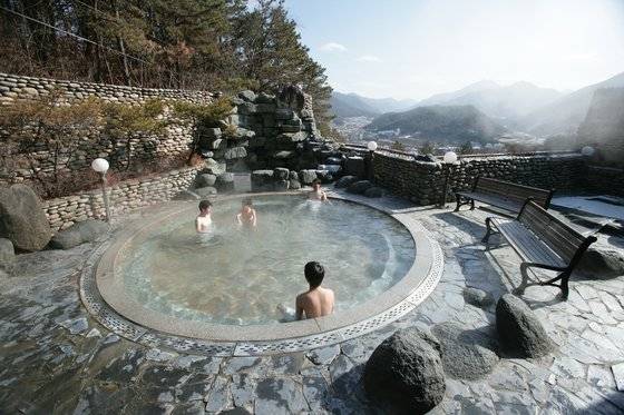 수안보 온천. 중앙포토