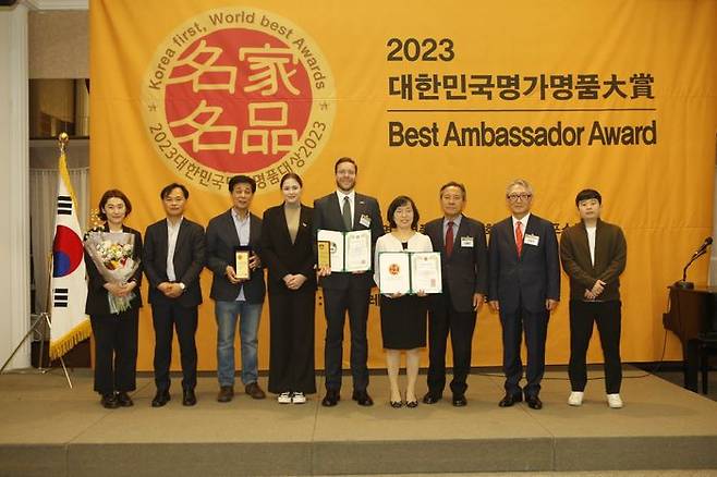 안산시 김홍도축제가 지역명품브랜드 부문 대상을 수상했다.ⓒ안산시