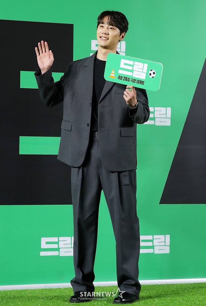 이준영 '드림' 많이 봐주세요[★포토]