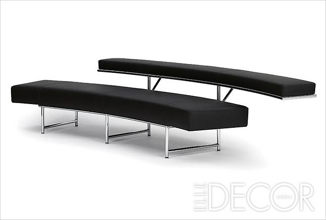 부드러운 두 개의 곡선이 균형 있게 구현된 몬테카를로 소파, 20세기 디자인의 대표작으로 꼽힌다.