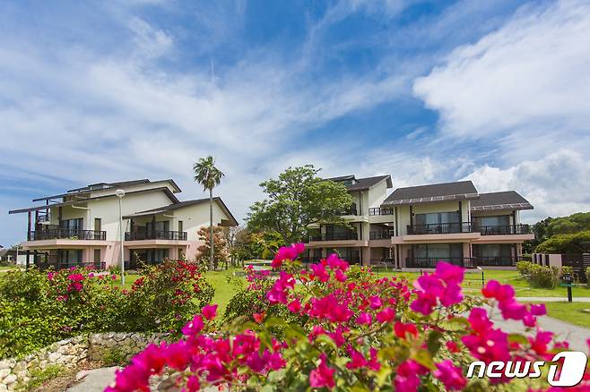 오쿠마 프라이빗 비치 앤 리조트 그랜드 코티지 전경(리조트 제공)