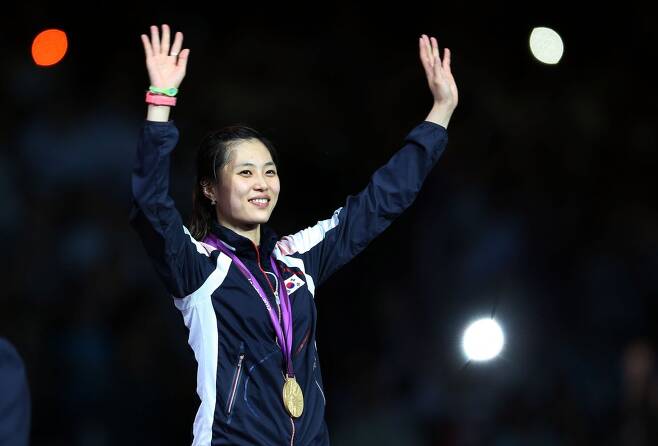 2012년 8월 런던올림픽 여자 사브르 개인전 금메달 당시 김지연 [연합뉴스 자료사진]