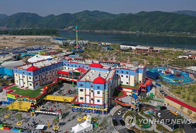 정식 개장한 춘천 레고랜드 [연합뉴스 자료사진]