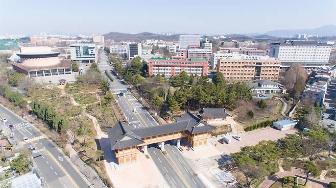 전북대학교 정문 일대  [전북대학교 제공]