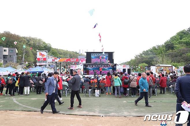 2019년 청계산 자락서 열린 '철쭉 축제' 때 모습.(성남시 제공)