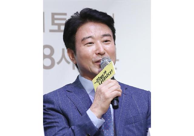 배우 홍요섭이 6년 만에 복귀한 드라마 '진짜가 나타났다'에서 일신상의 사유로 하차한다. 뉴스1