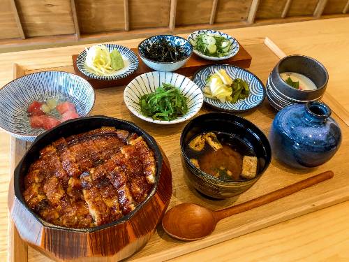 함루의 대표 메뉴. /사진=다이어리알