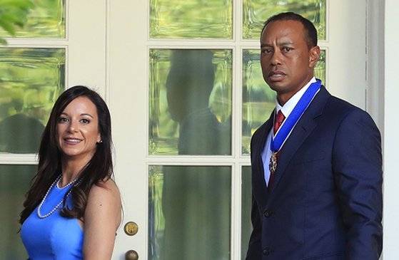 타이거 우즈(48·오른쪽)와 전 연인 에리카 허먼 AP 연합뉴스