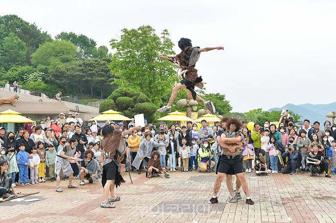 '공주 석장리구석기 축제 구석기 퍼레이드 