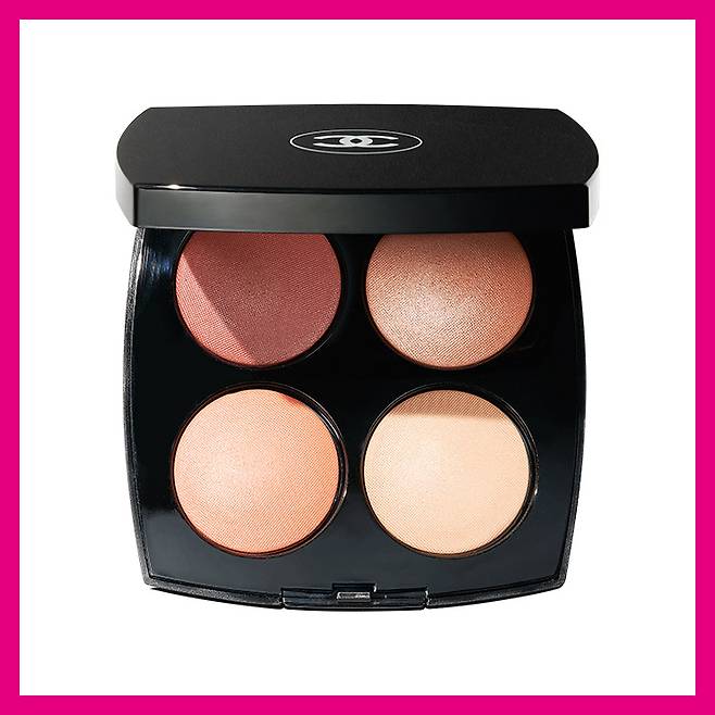 샤넬 레 꺄트르 루쥬 이으 에 쥬 957 텐더레스 12만원.