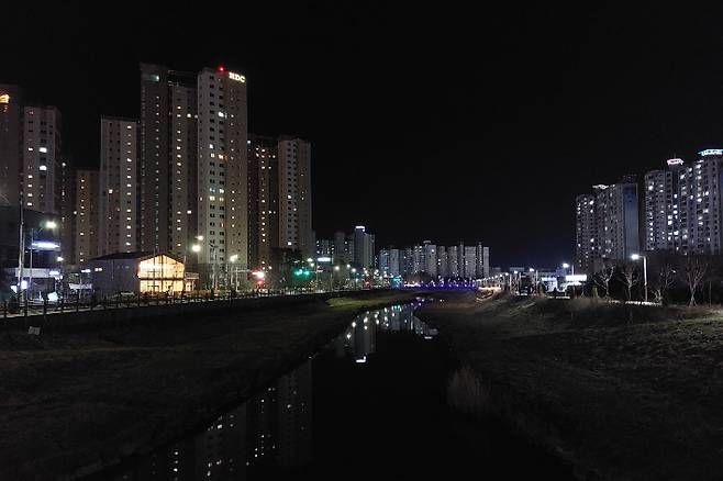 야간경관 조성사업이 추진될 군산 경포천. 군산시 제공