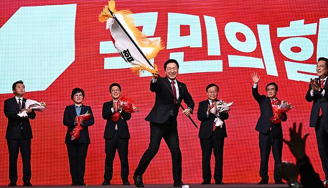 3월8일 전당대회에서 선출된 국민의힘 김기현 당대표 등 최고위원들.ⓒ국회사진취재단