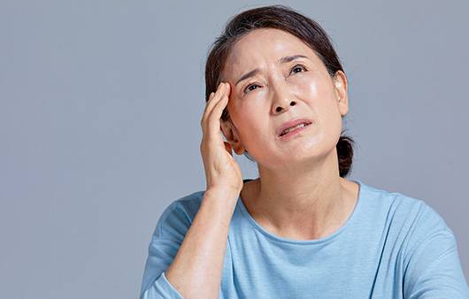 폐경이 오면 안면홍조, 우울감, 질염 등의 증상이 나타난다ㅣ출처: 게티이미지뱅크