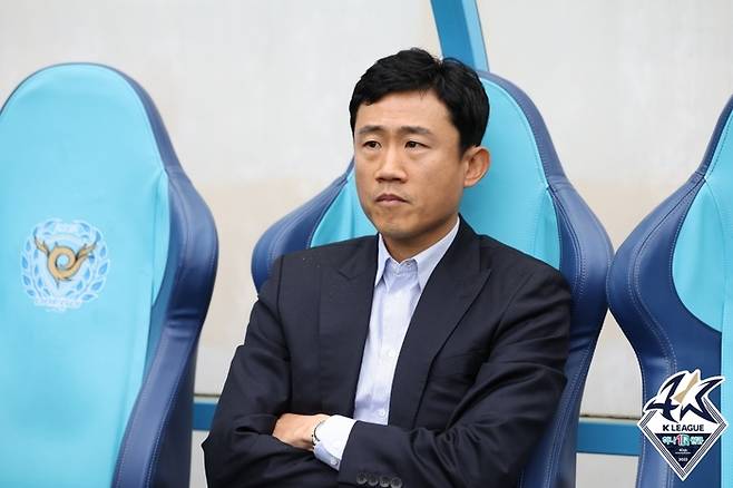 최원권 감독. 제공 | 한국프로축구연맹