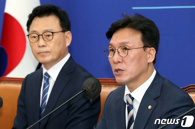 김민석 더불어민주당 정책위의장이 11일 오전 서울 여의도 국회에서 열린 정책조정회의에서 모두발언을 하고 있다. 2023.5.11/뉴스1 ⓒ News1 황기선 기자