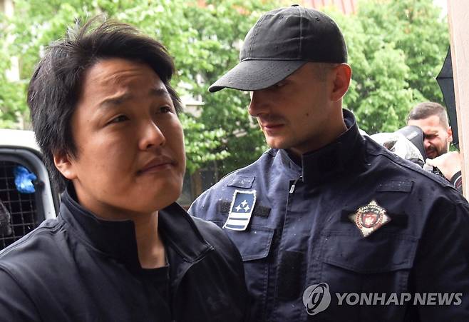 법원 향하는 권도형 대표 [EPA=연합뉴스 자료사진. 재판매 및 DB 금지]