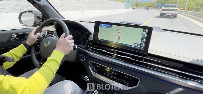 렉스턴 스포츠 칸&쿨멘 와인딩 도로 주행 모습 (사진=조재환 기자)