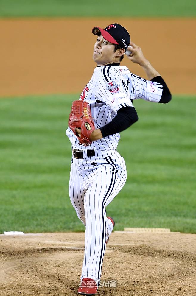 LG 이상규가 2020년 7월 10일 잠실 NC전에서 투구하고 있다. 잠실 | 최승섭기자 thunder@sportsseoul.com
