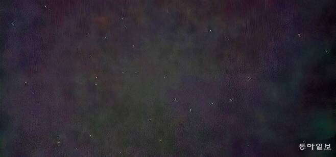 휴대폰으로 찍은 봄밤 설악산 별 사진. (갤럭시노트23 울트라)