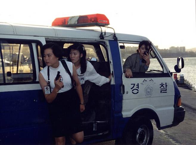 1991년 서울지방경찰청 화보용 사진 촬영 현장. 책 <형사 박미옥>의 표지 사진으로 쓰였다. 박미옥 전 경정 제공