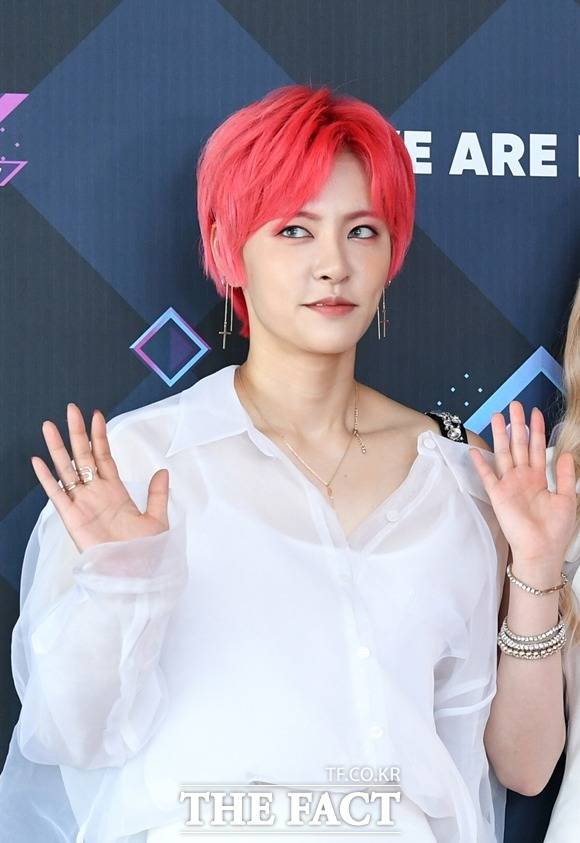 그룹 공원소녀 출신 일본인 멤버 미야가 한국 아이돌 생활에 관해 '감옥'이라고 표현하며 힘들었던 활동 시절을 폭로했다. /더팩트 DB