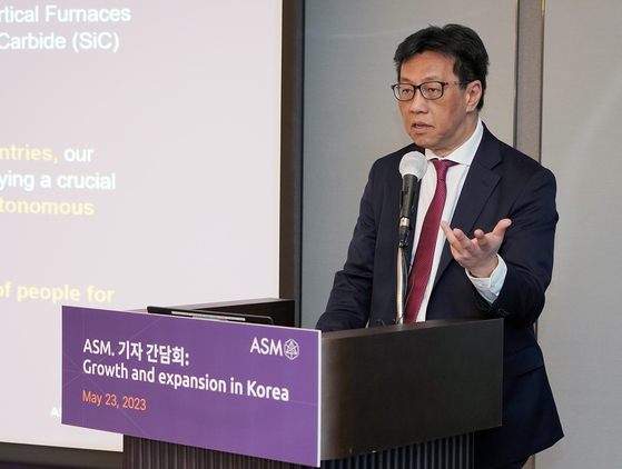 Benjamin Loh, ASM International CEO, speaks during a press conference held Tuesday at Josun Palace hotel in southern Seoul. [ASM]