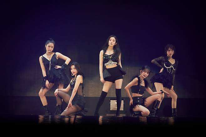지난 3월 레드벨벳(Red Velvet)의 네 번째 단독 콘서트 투어 서울공연이 서울 올림픽공원 케이스포 돔(KSPO DOME)에서 개최됐다. 제공 | SM엔터테인먼트