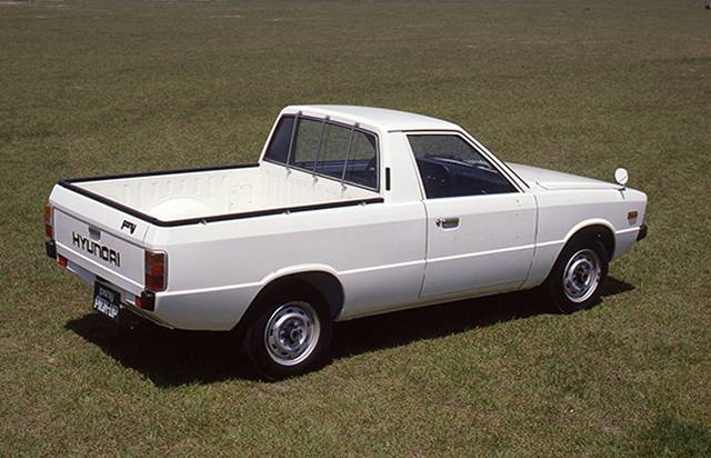 1976년 출시된 포니 픽업.