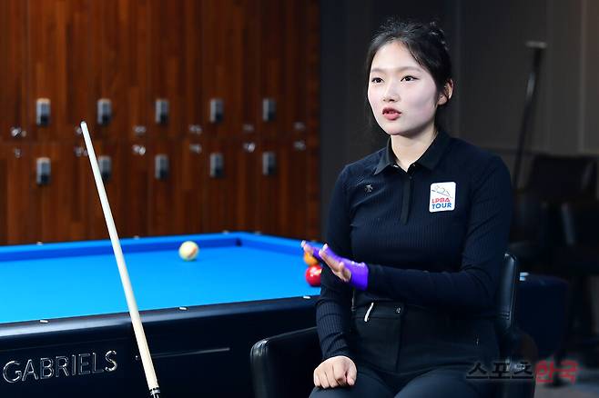 프로당구 선수 한지은이 스포츠한국과 인터뷰를 하고 있다. ⓒ이혜영 기자 lhy@hankooki.com