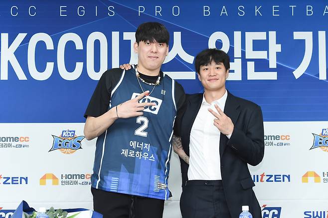 FA를 통해 전주 KCC로 이적한 최준용 사진=KBL