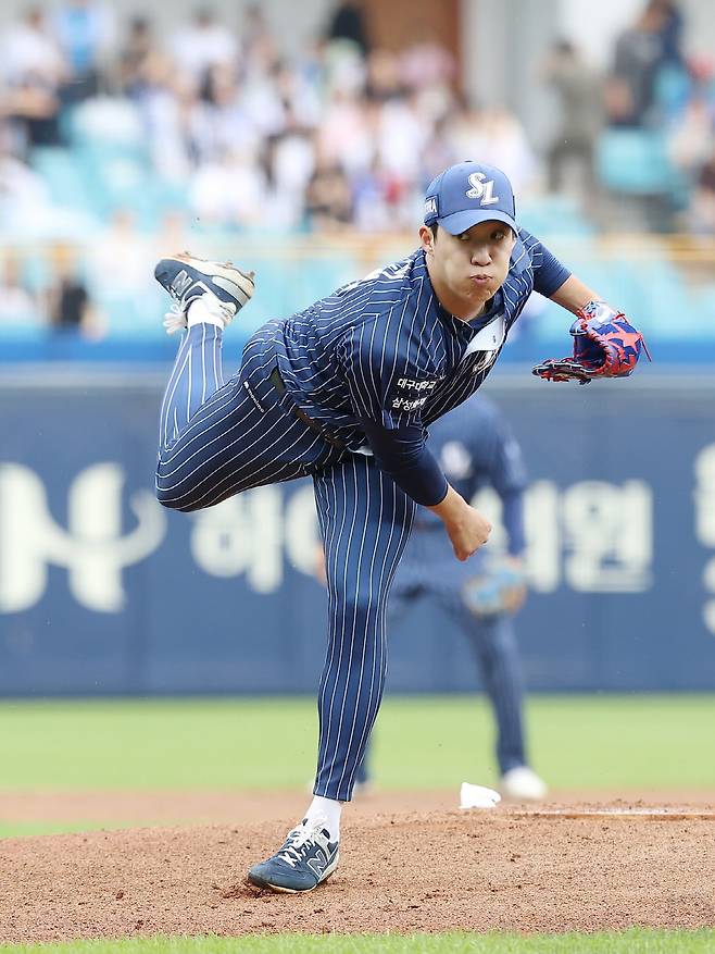 28일 KT전 피칭하는 원태인. 사진제공=삼성 라이온즈