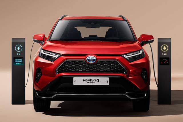 토요타 RAV4