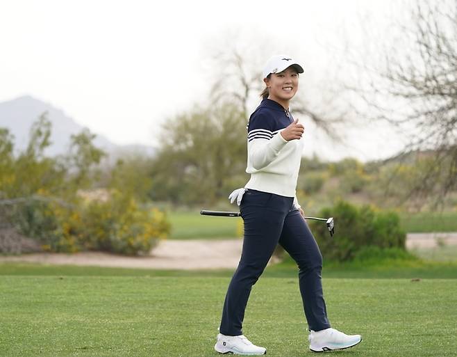 지난 29일 끝난 미국여자프로골프(LPGA) 엡손투어 이노바 미션 인 리조트 앤드 클럽 챔피언십에서 우승을 차지한 전지원. [사진 제공=전지원]