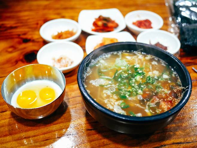 전주의 명물 콩나물국밥