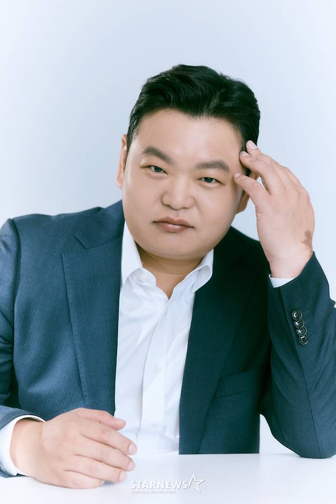 고규필 '고배우의 멋진 포즈'[★포토]