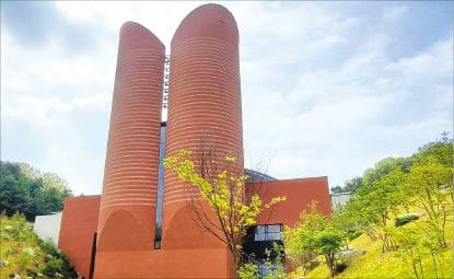 마리오 보타 ‘남양성모성지 대성당’