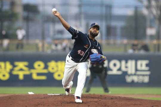 알칸타라[사진 두산베어스 자료]