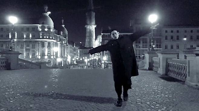 영화 ‘로그 인 벨지움’(감독 유태오) 스틸컷.&nbsp;㈜엣나인필름 제공