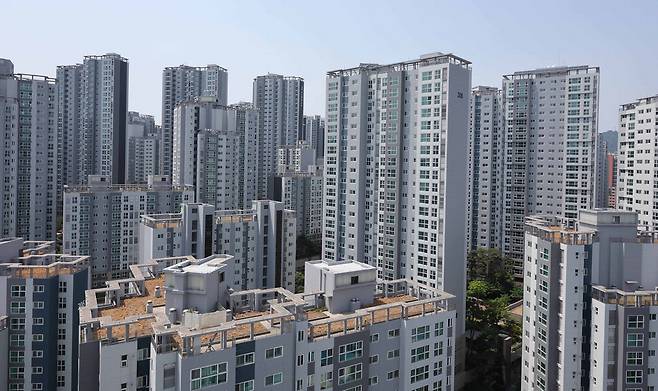 아파트 거래 증가세가 서울 강남3구에 이어 마포·용산·성동구까지 확산되고 있다. 사진은 마포구 마포래미안푸르지오 아파트 단지 전경.  매경DB