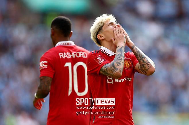 ▲ 3일 웸블리 스타디움에서 열린 FA컵 결승에서 맨시티가 맨유를 2-1로 제압하고 우승을 차지했다