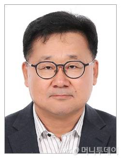 더벨 이진우 국장