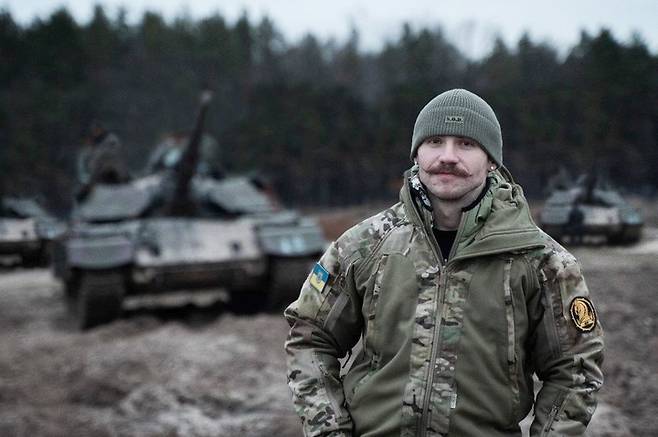 [서울=뉴시스]우크라이나의 대반격을 위해 새로 창설된 8개 여단 가운데 한 곳인 47기계화 여단의 발레리 마르쿠스 원사.(출처=우크라이나 군센터 홈페이지) 2023.6.5. *재판매 및 DB 금지