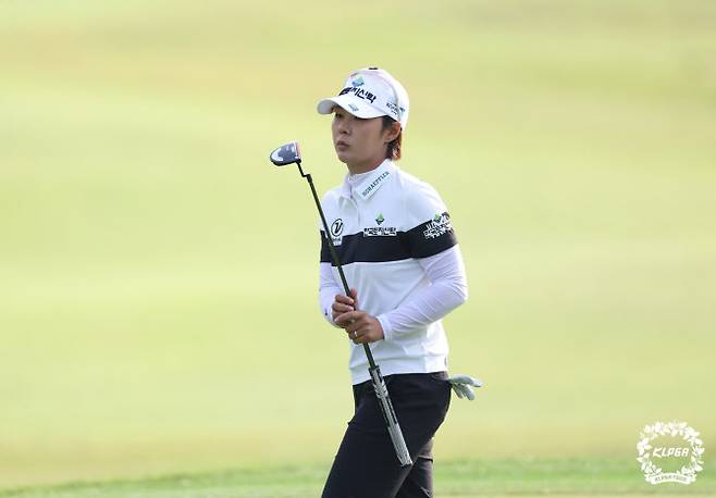 올 시즌 KLPGA 투어 상금 랭킹 1위 박지영(사진=KLPGA 제공)