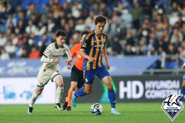 울산 중원의 핵심 박용우.(사진=프로축구연맹)