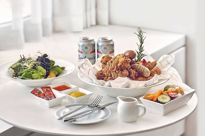 치맥 룸서비스