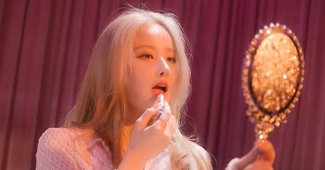 키스 오브 라이프 멤버 벨. 키스 오브 라이프 공식 유튜브 캡처